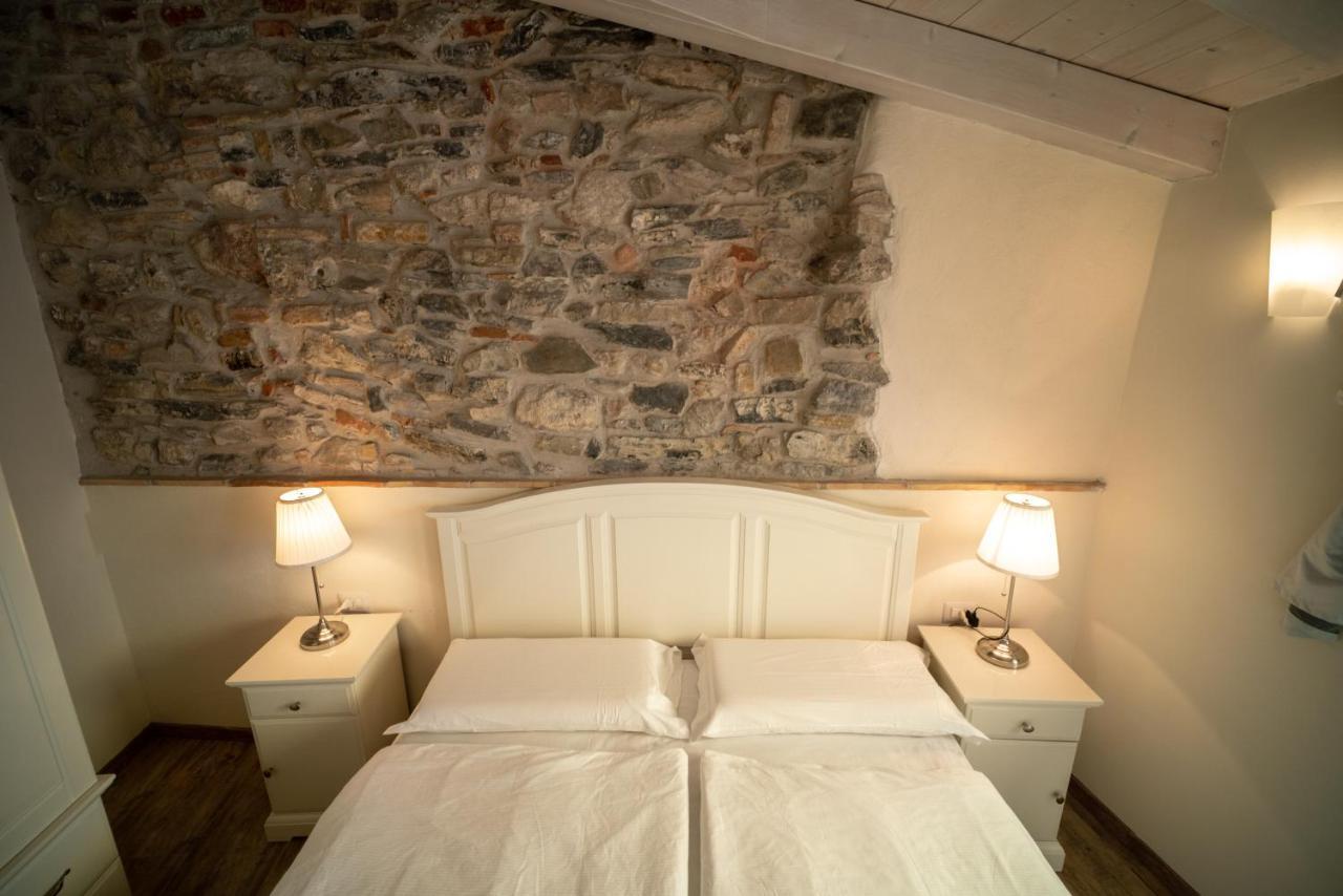 Garni Gianmartin Hotel Limone sul Garda Exterior photo