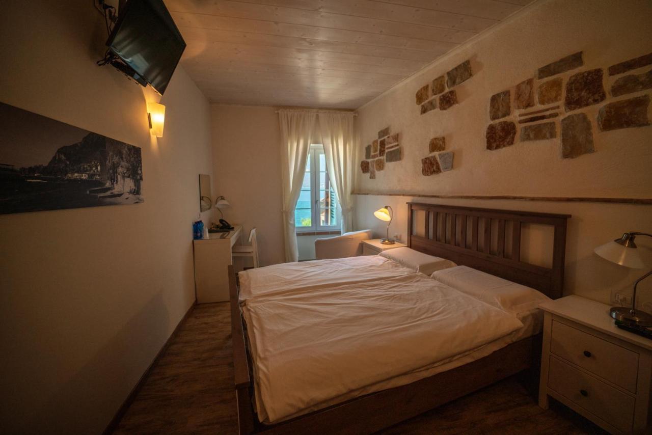 Garni Gianmartin Hotel Limone sul Garda Exterior photo